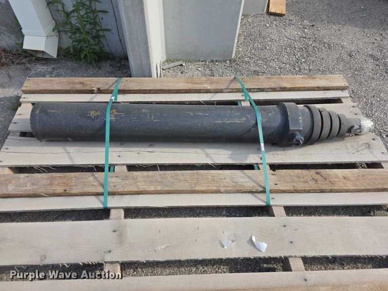 image for item EV2183 Truck parts