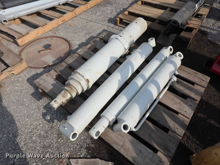image for item EV2185 Truck parts