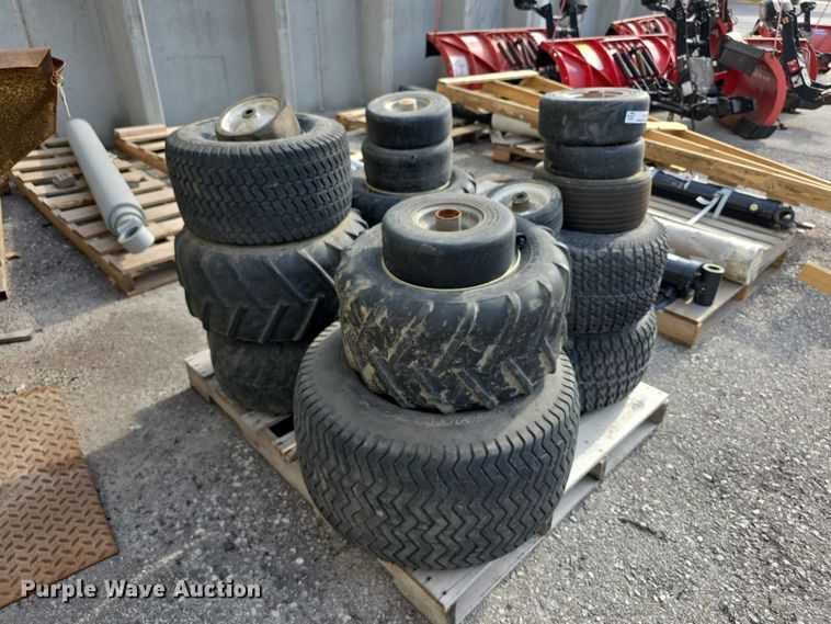 image for item EV2186 (17) mower tires
