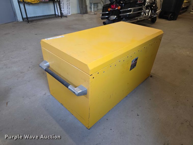 image for item EV2187 US General tool box