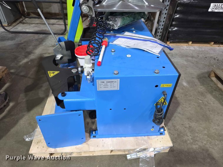 image for item EV2195 Tools