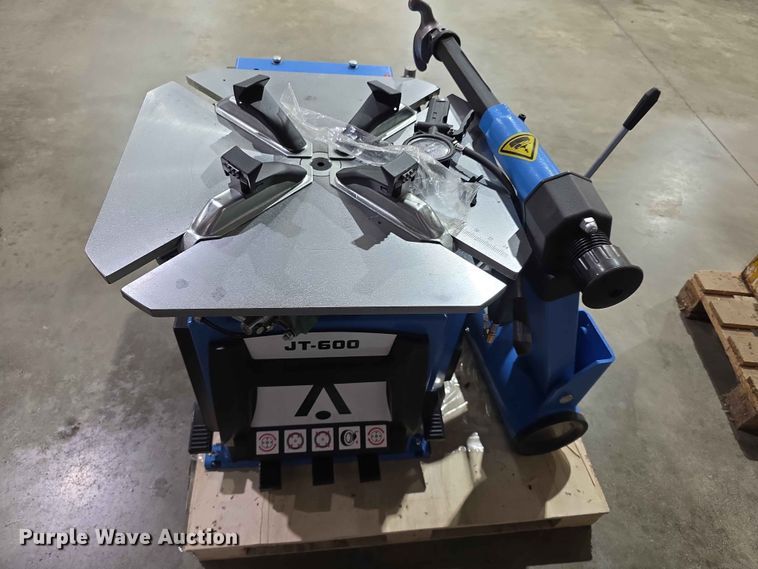 image for item EV2195 Tools
