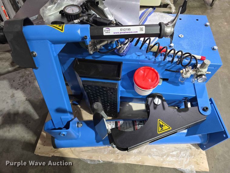 image for item EV2195 Tools