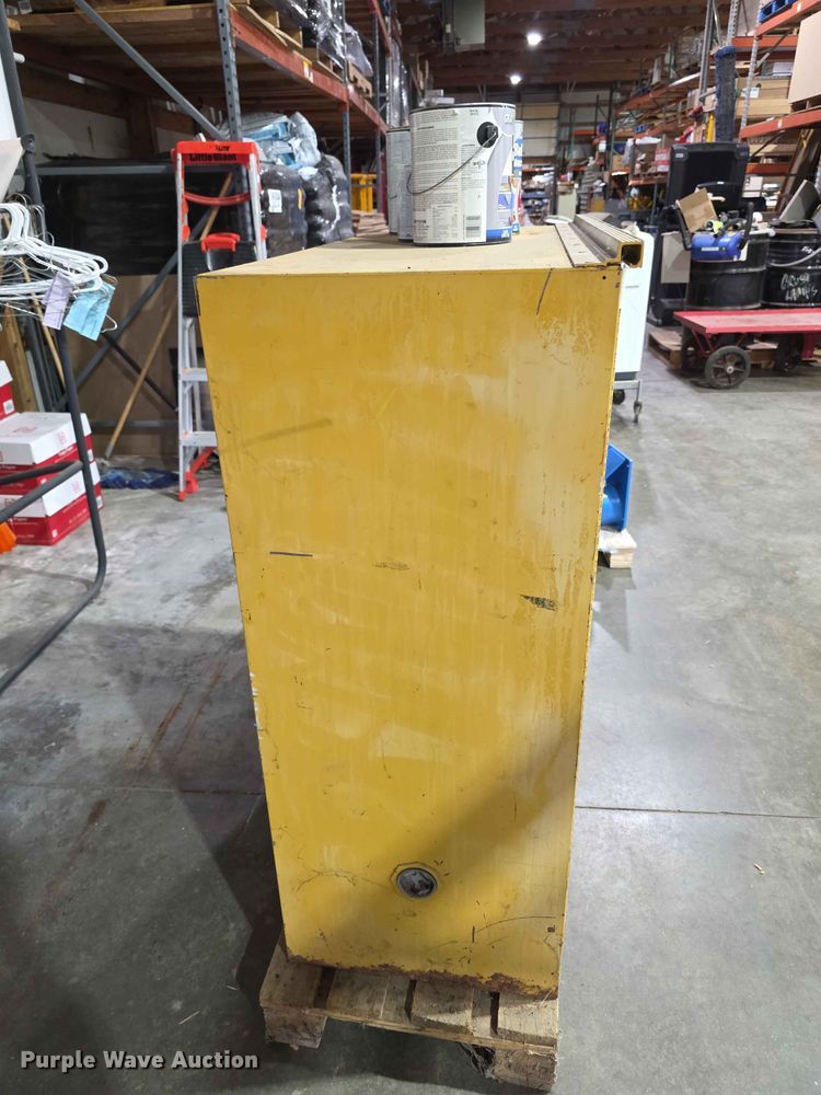 image for item EV2195 Tools