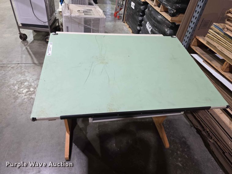 image for item EV2197 Household items