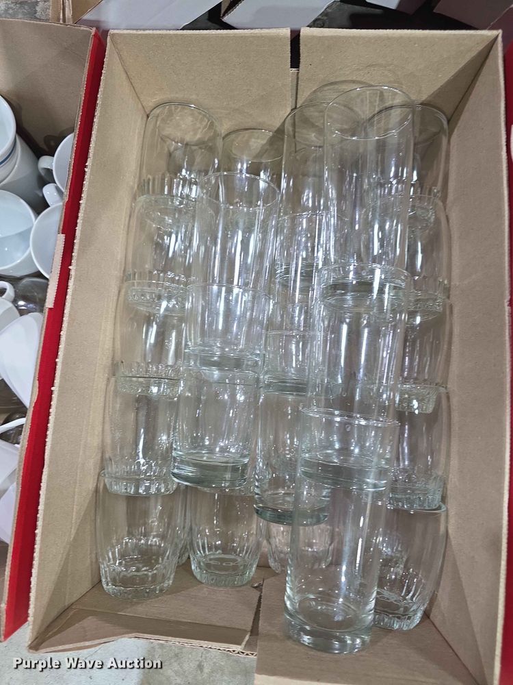image for item EV2197 Household items