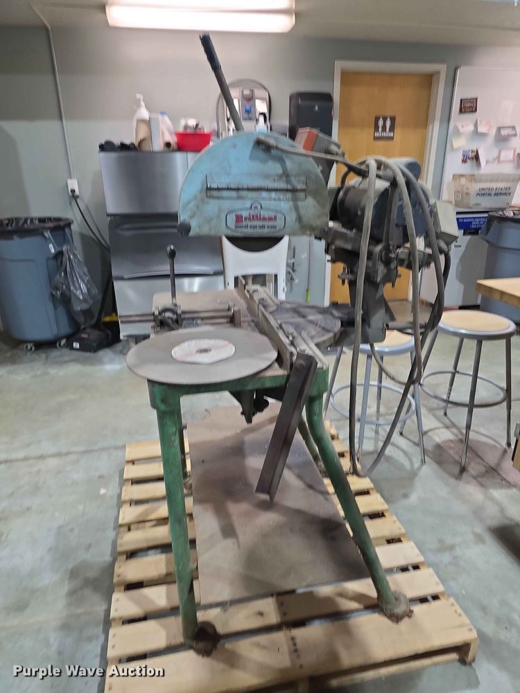 image for item EV2202 Brilliant metal chop saw