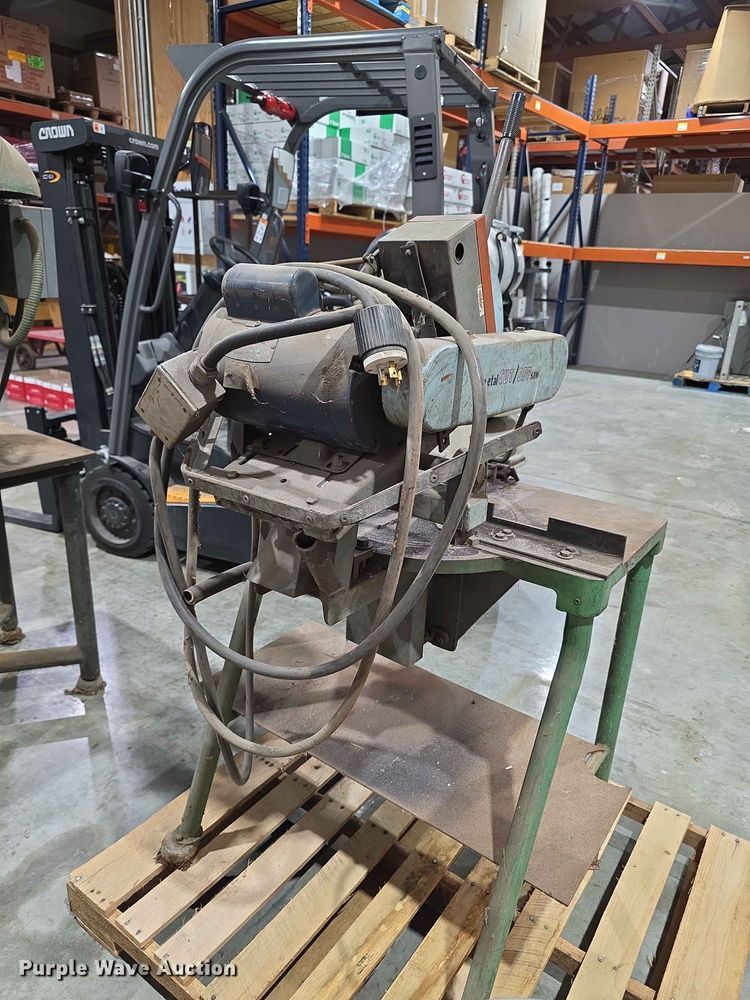 image for item EV2202 Brilliant metal chop saw