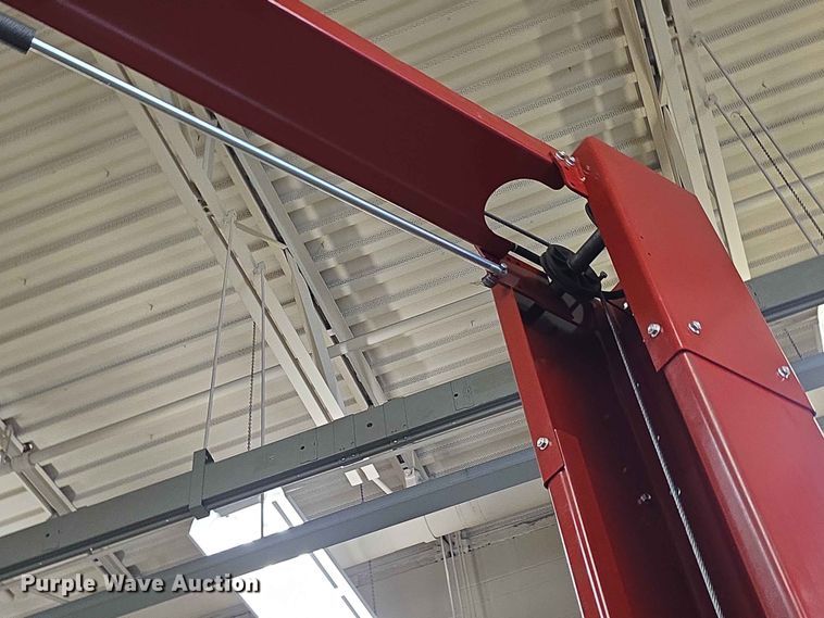 image for item EV2211 Snap-on Versymmetric CL10V3 two post automotive lift