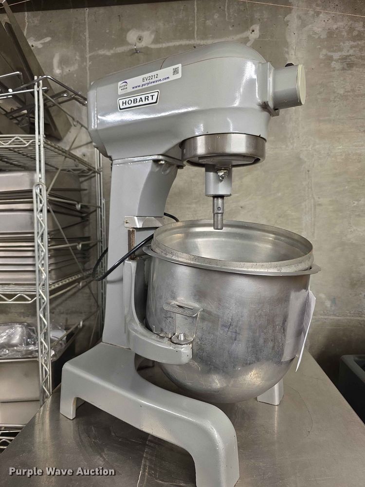 image for item EV2212 Hobart A200T  mixer