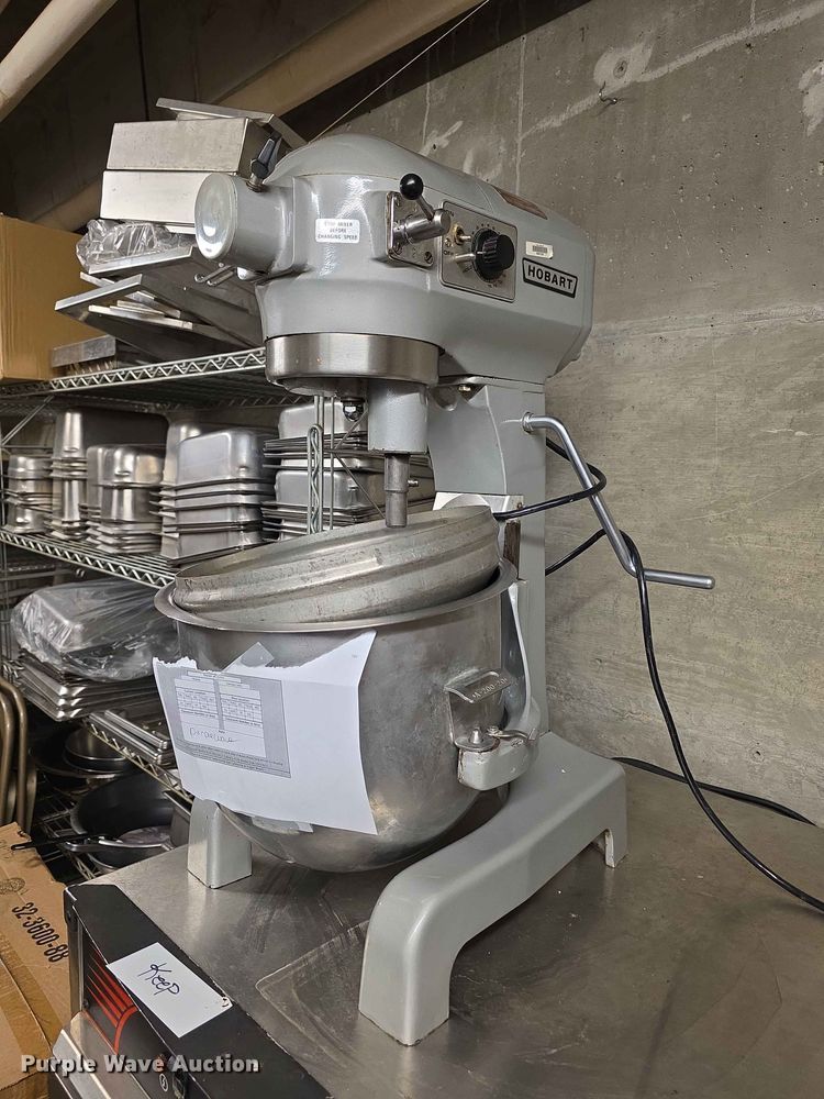 image for item EV2212 Hobart A200T  mixer