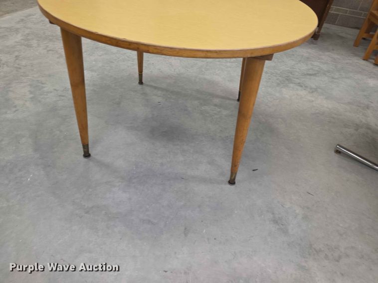 image for item EV2215 (22) tables 