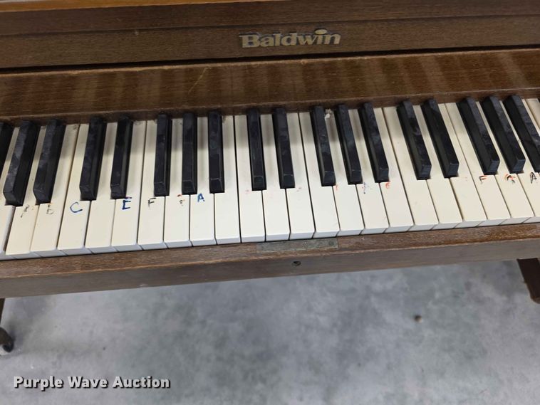image for item EV2217 Baldwin piano