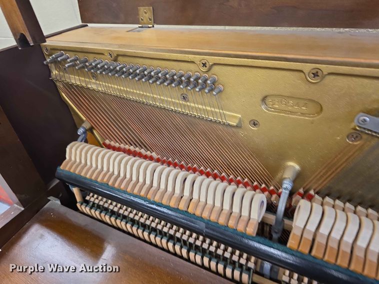 image for item EV2217 Baldwin piano