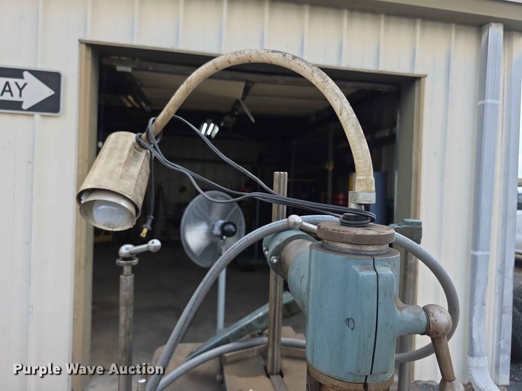 image for item EV2232 Morrison key cutting machine
