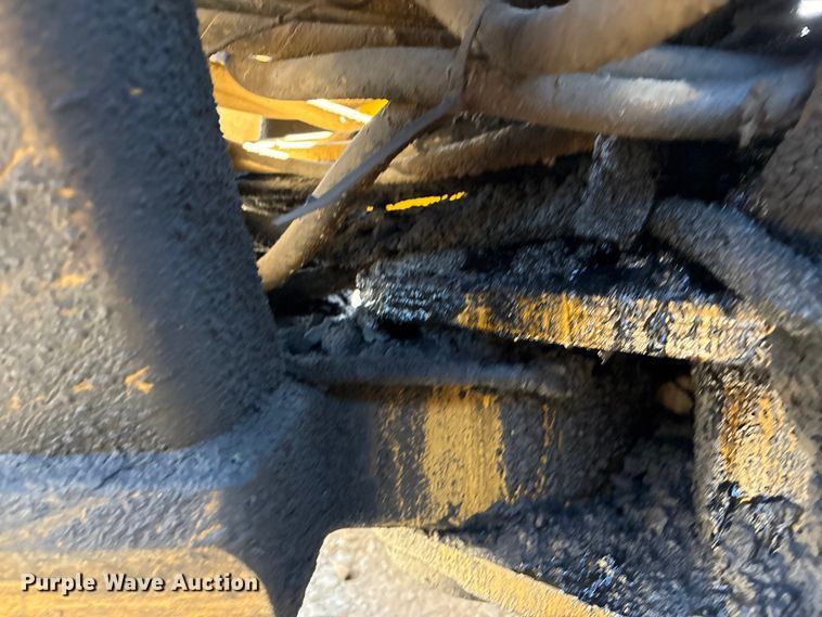 image for item EV2973 1999 Caterpillar 140H motor grader