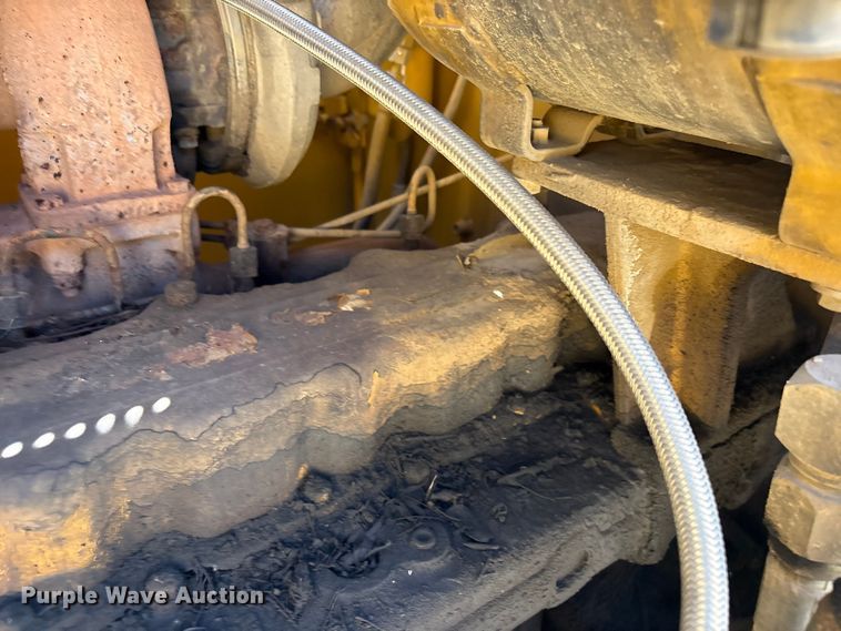 image for item EV2973 1999 Caterpillar 140H motor grader