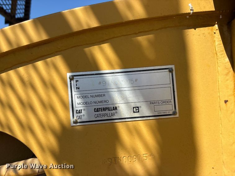 image for item EV2973 1999 Caterpillar 140H motor grader