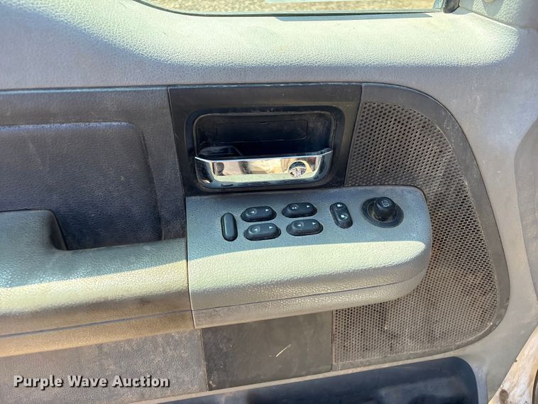 image for item EV2974 2008 Ford F150 Ext. Cab pickup truck