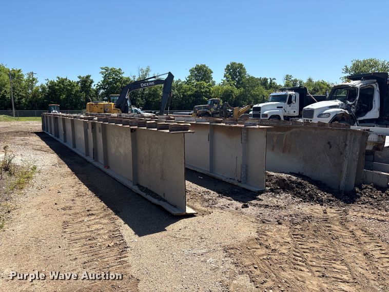 image for item EV2975 (4) bridge beams