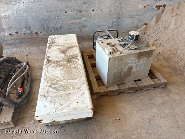 image for item EV2976 Tools