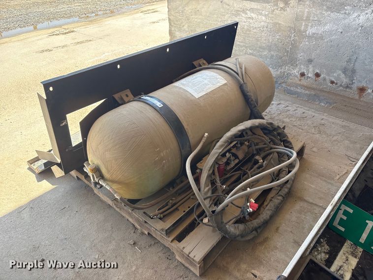 image for item EV2977 CNG fuel system