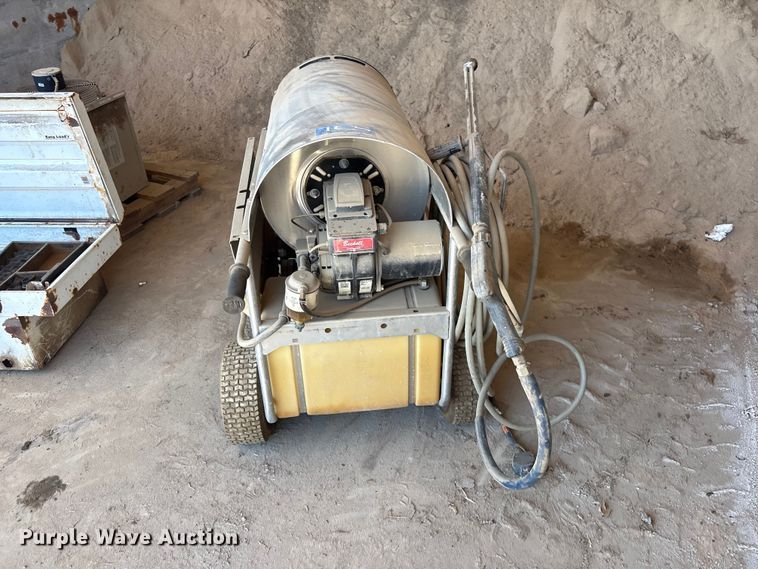 image for item EV2978 Hydro Tek HP30004E2 hot pressure washer