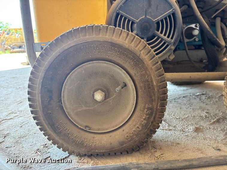 image for item EV2978 Hydro Tek HP30004E2 hot pressure washer