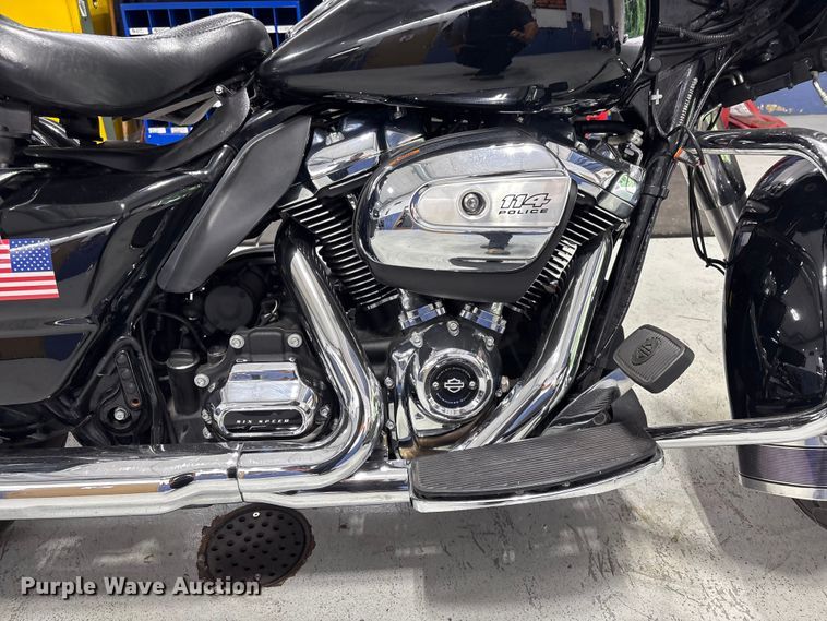 image for item EV2982 2021 Harley-Davidson Police Electra Glide motorcycle