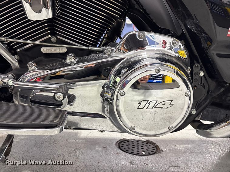 image for item EV2982 2021 Harley-Davidson Police Electra Glide motorcycle