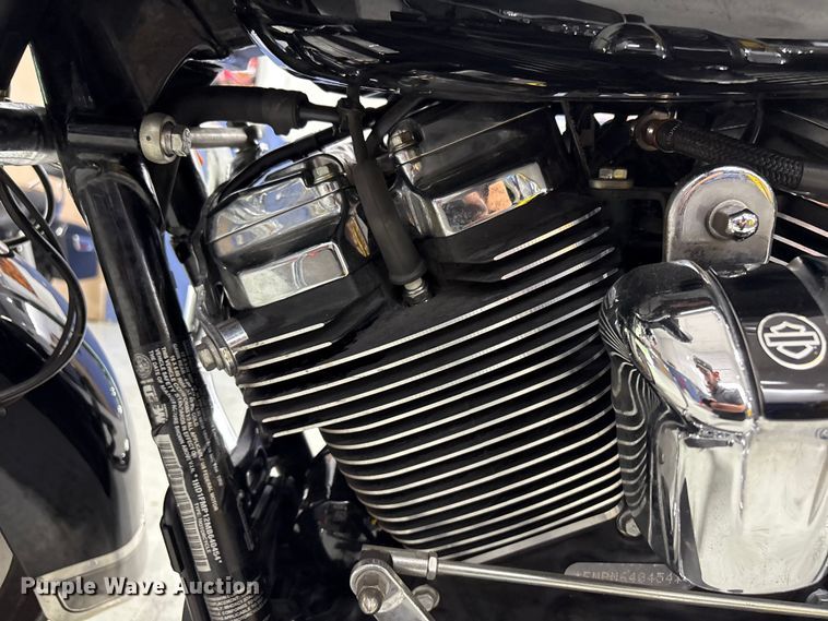 image for item EV2982 2021 Harley-Davidson Police Electra Glide motorcycle