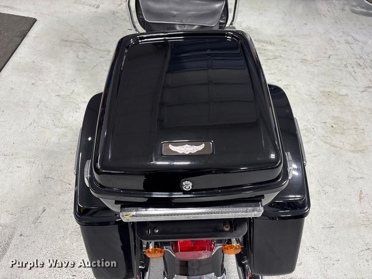 image for item EV2983 2019 Harley-Davidson Police Electra Glide motorcycle