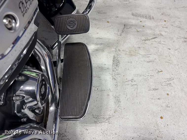image for item EV2983 2019 Harley-Davidson Police Electra Glide motorcycle