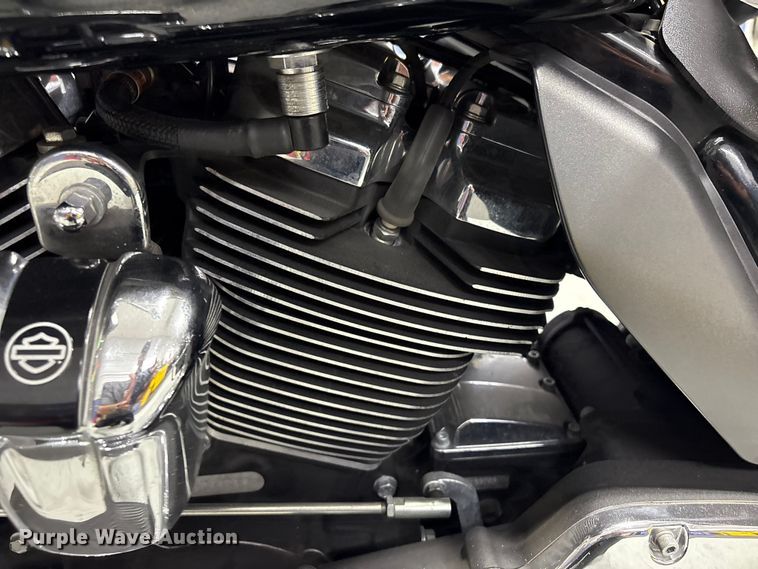 image for item EV2983 2019 Harley-Davidson Police Electra Glide motorcycle