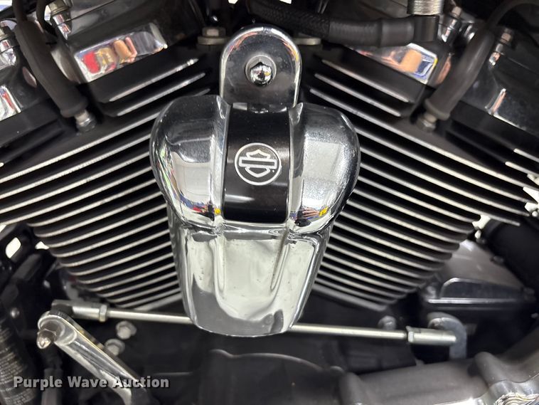 image for item EV2983 2019 Harley-Davidson Police Electra Glide motorcycle