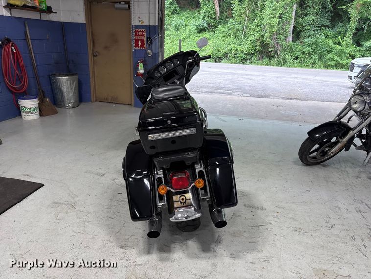 image for item EV2984 2019 Harley-Davidson Police Electra Glide motorcycle