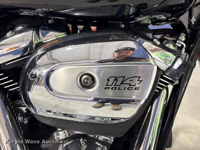 image for item EV2984 2019 Harley-Davidson Police Electra Glide motorcycle