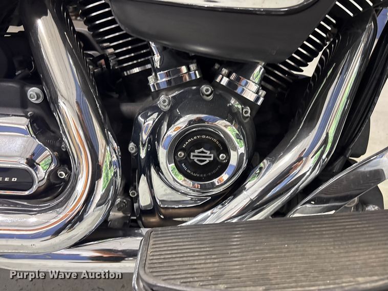 image for item EV2984 2019 Harley-Davidson Police Electra Glide motorcycle