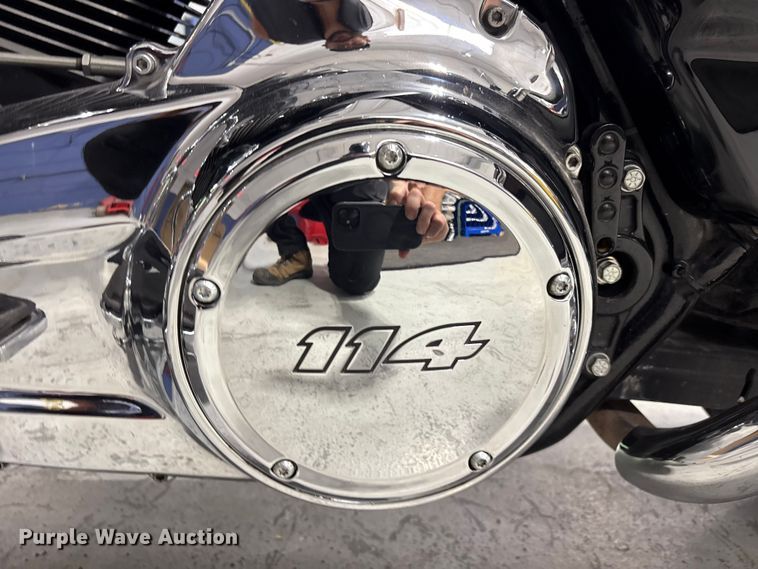 image for item EV2984 2019 Harley-Davidson Police Electra Glide motorcycle