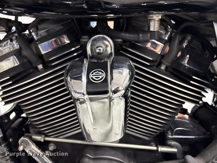 image for item EV2984 2019 Harley-Davidson Police Electra Glide motorcycle