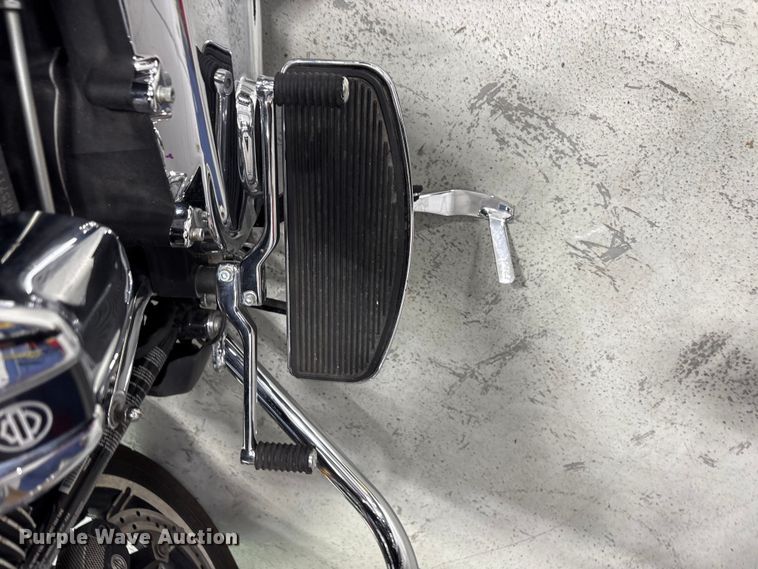 image for item EV2985 2021 Harley-Davidson Police Electra Glide motorcycle