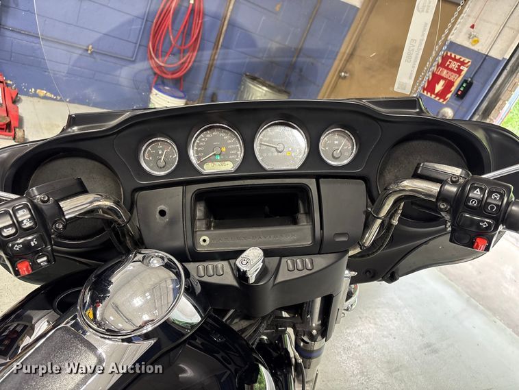image for item EV2985 2021 Harley-Davidson Police Electra Glide motorcycle