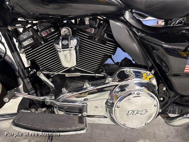 image for item EV2985 2021 Harley-Davidson Police Electra Glide motorcycle