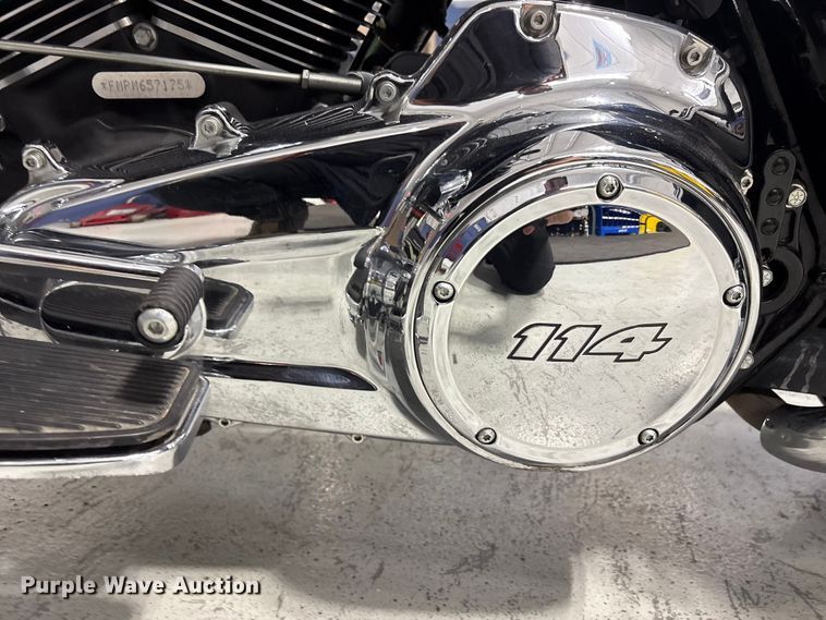 image for item EV2985 2021 Harley-Davidson Police Electra Glide motorcycle