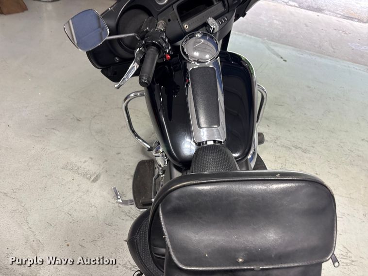 image for item EV2986 2018 Harley-Davidson Police Electra Glide motorcycle