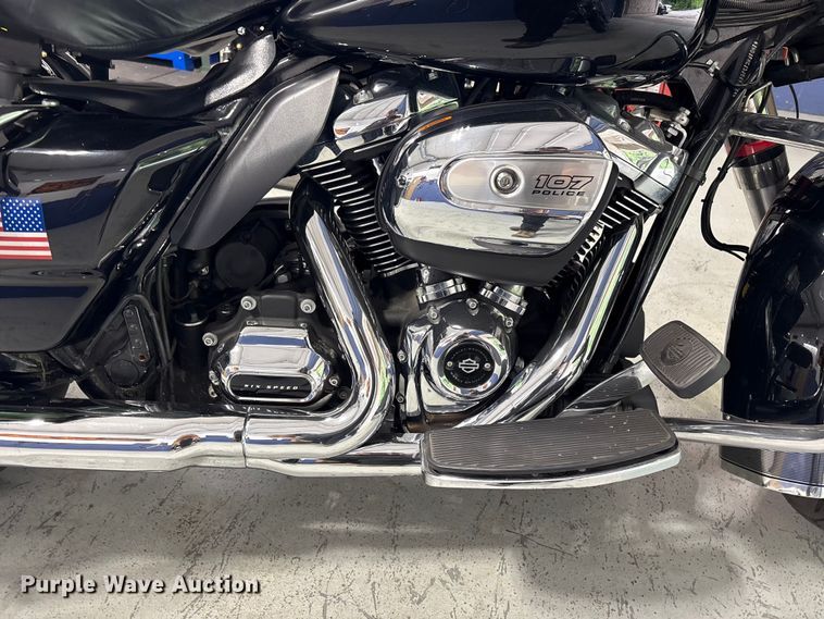 image for item EV2986 2018 Harley-Davidson Police Electra Glide motorcycle