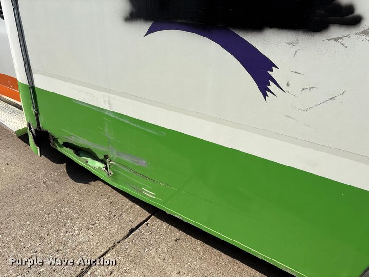 image for item EV2990 2016 Chevrolet Express shuttle bus