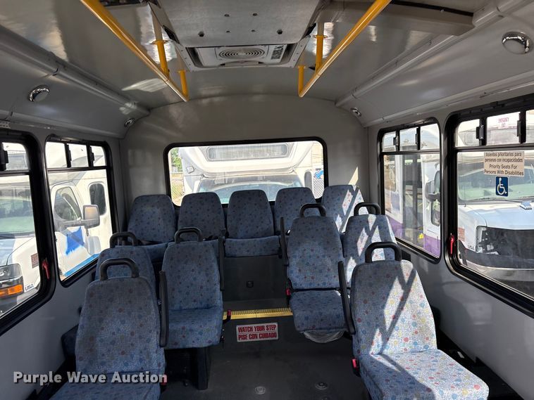 image for item EV2990 2016 Chevrolet Express shuttle bus