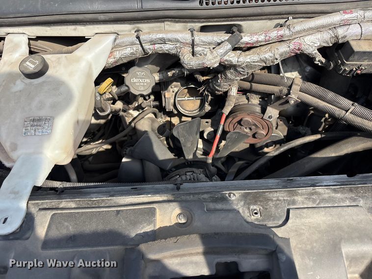 image for item EV2990 2016 Chevrolet Express shuttle bus