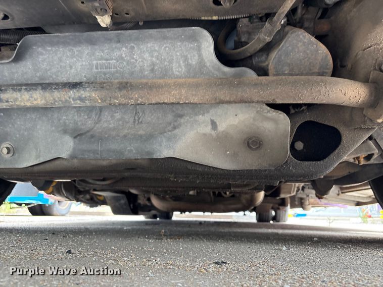 image for item EV2992 2016 Chevrolet Express shuttle bus